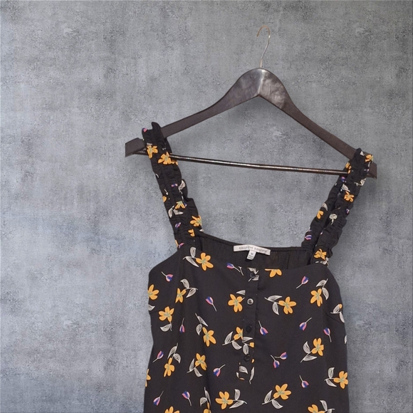 Collective Concepts Black Floral Button-Down Top - Picture 1 of 7